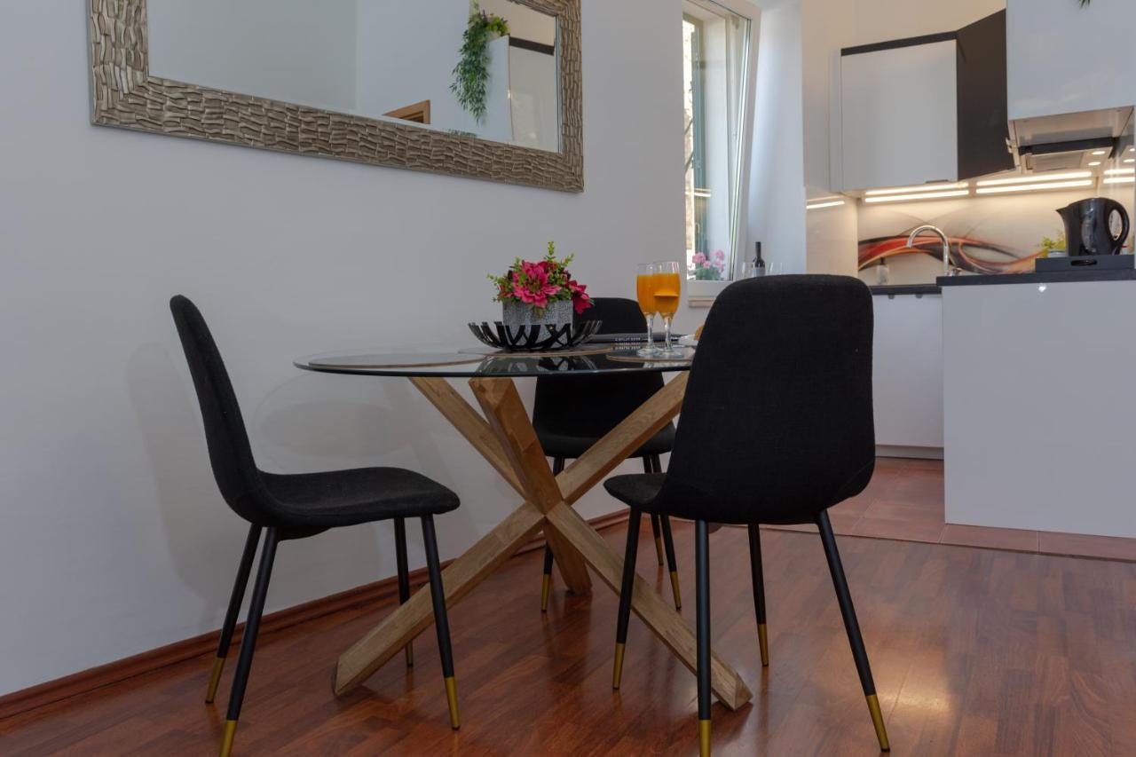 Cozy Central Apartment 3 Guests Split Eksteriør billede